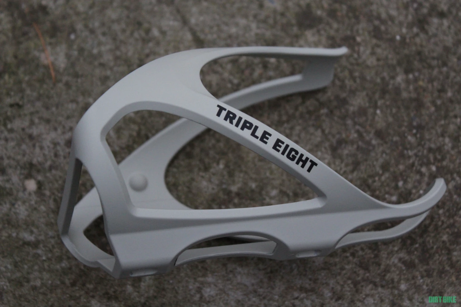 2. Triple 8 HPP - suport bidon MTB/Road - gri