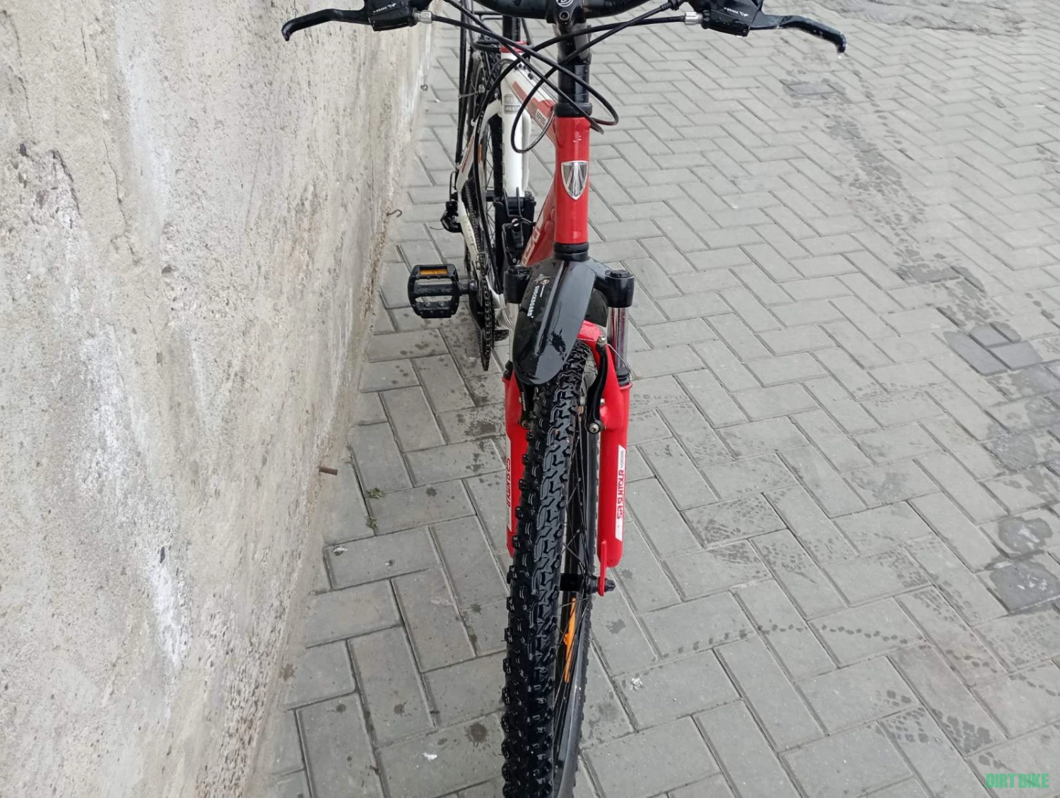 11. Trek Alpha 3700