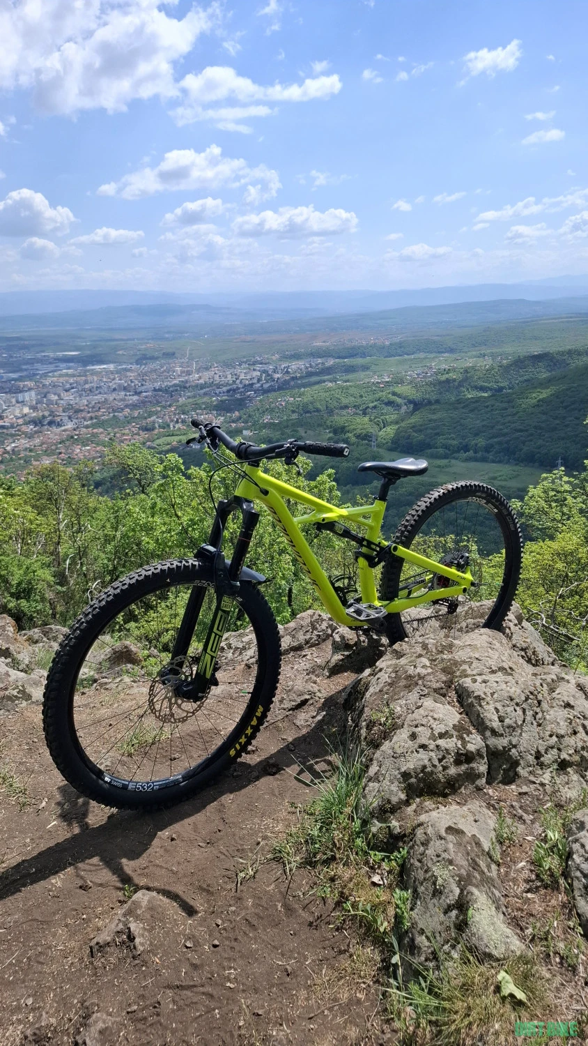1. Specialized Enduro 2019 29