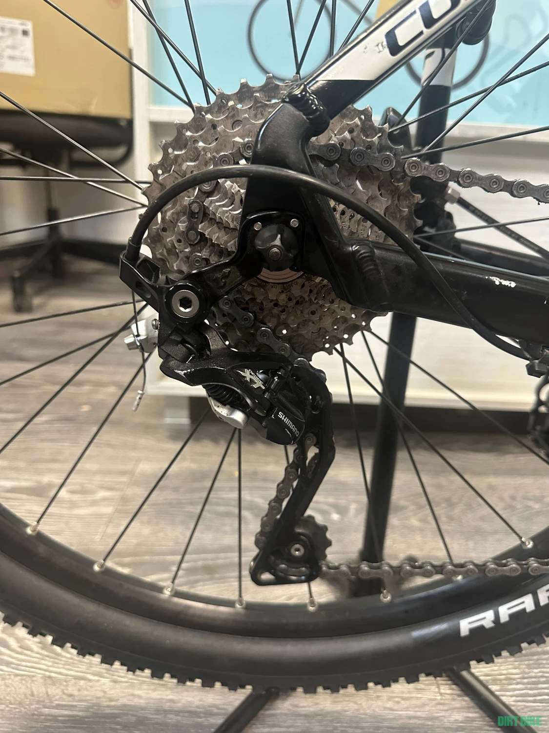 1. MTB Cube Attention Shimano Deore XT