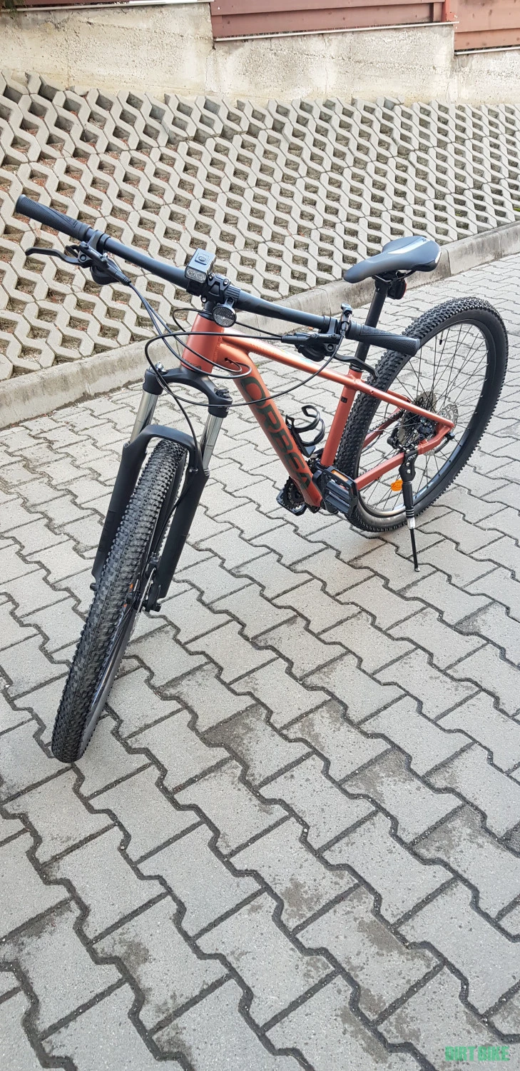 4. Bicicleta MTB Hardtail Orbea Onna 30 27.5
