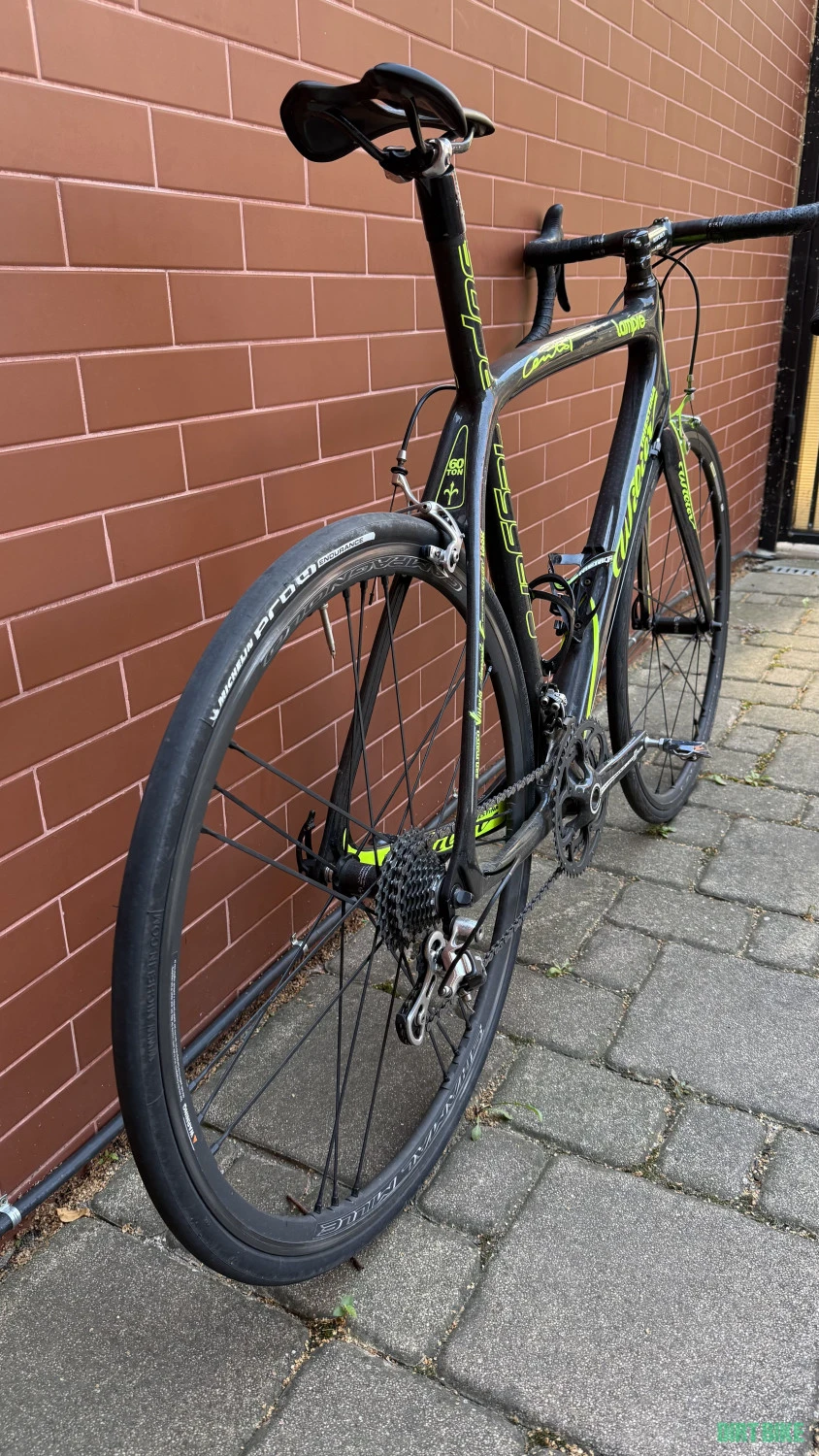 10. Vând cursieră Wilier Triestina Cento1 Superleggera – Lampre Edition