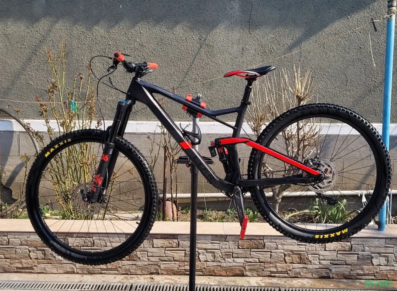 4. Bicicleta Cube C62 150 CARBON Full suspension / enduro / downhil / MTB