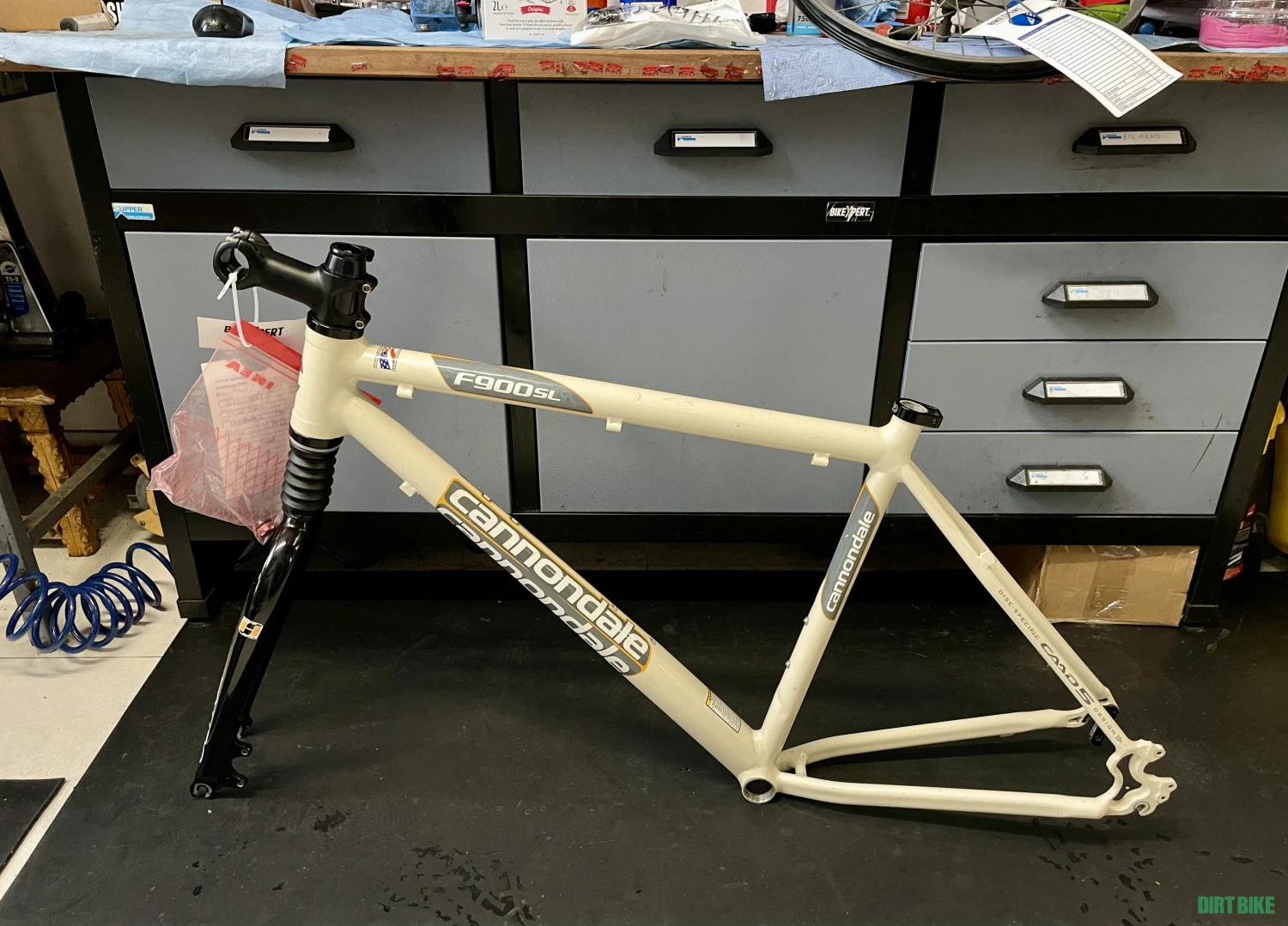 3. Cadru Cannondale CAAD5 F900sl, furcă, cuvete, pipă
