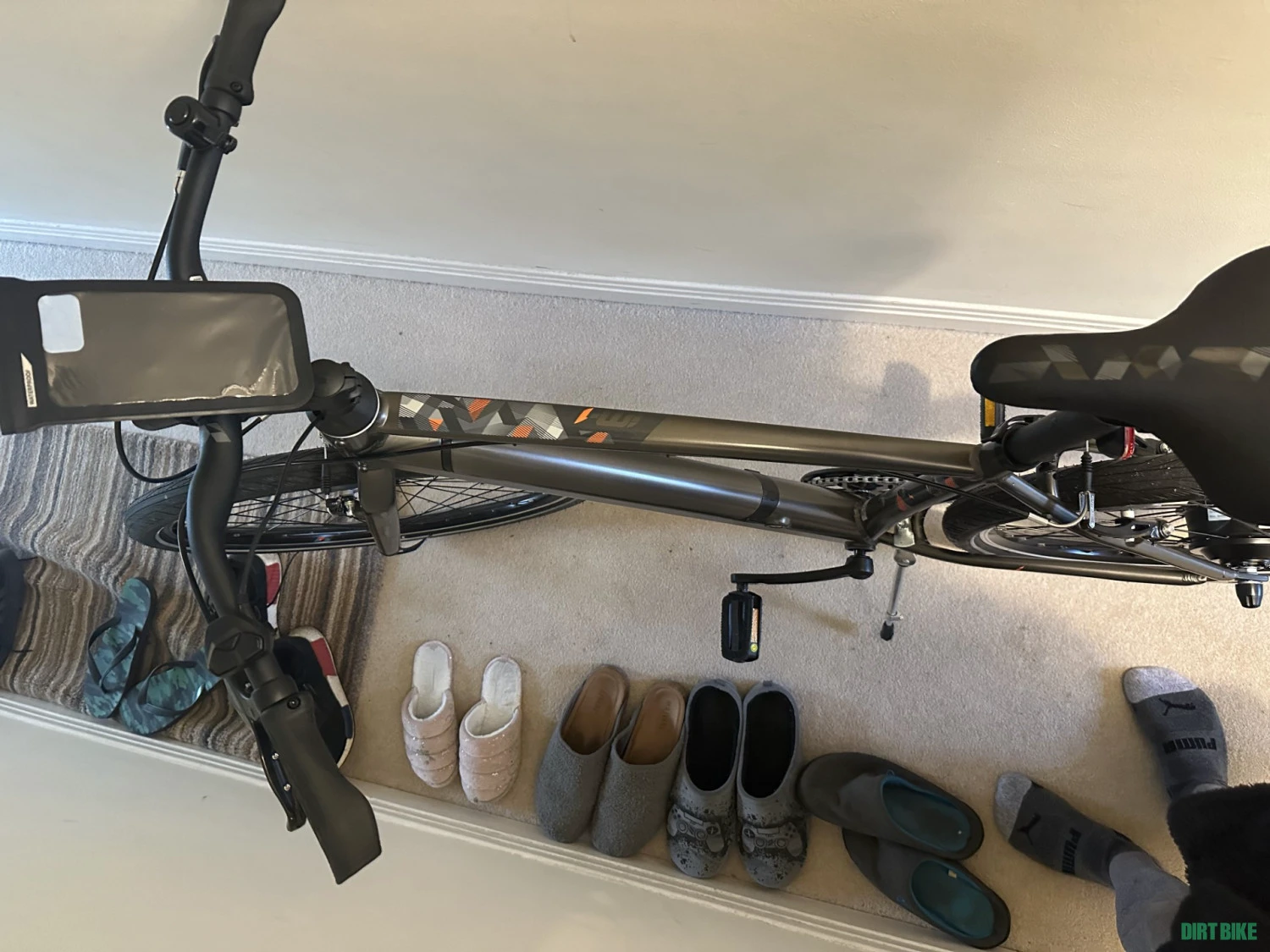 1. Vand Carrera impel im-1 Electric Hybrid Bike L Frame