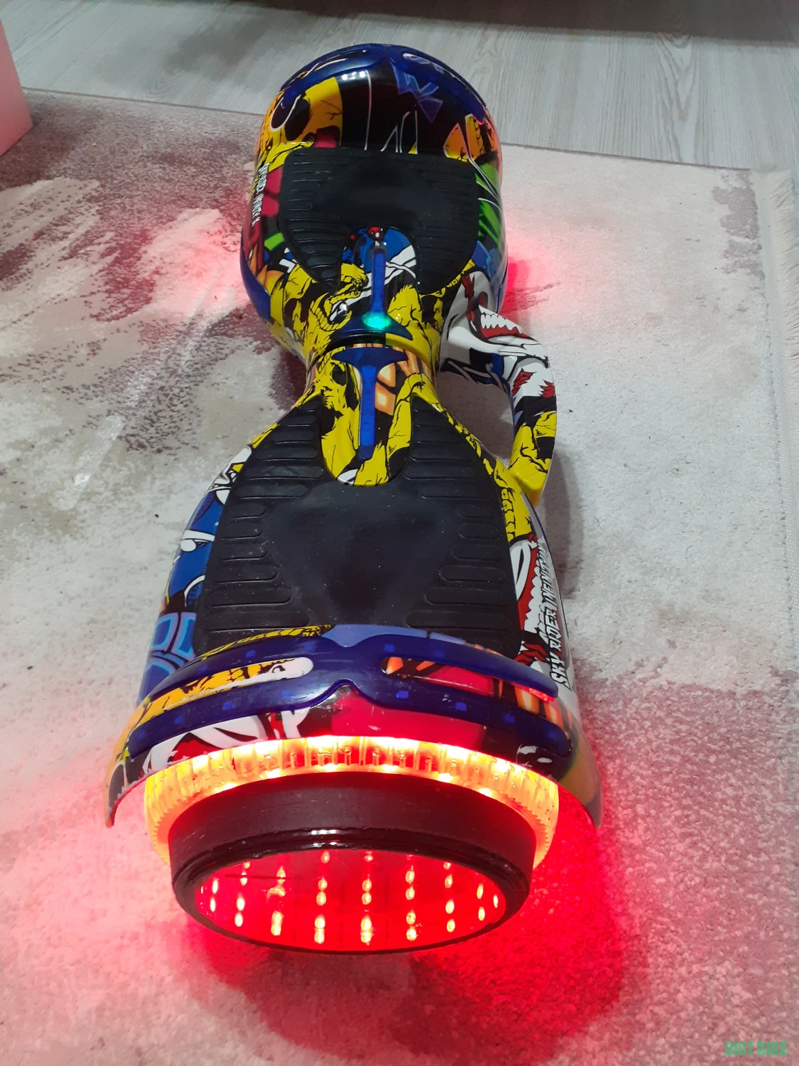 5. Hoverboard Myria