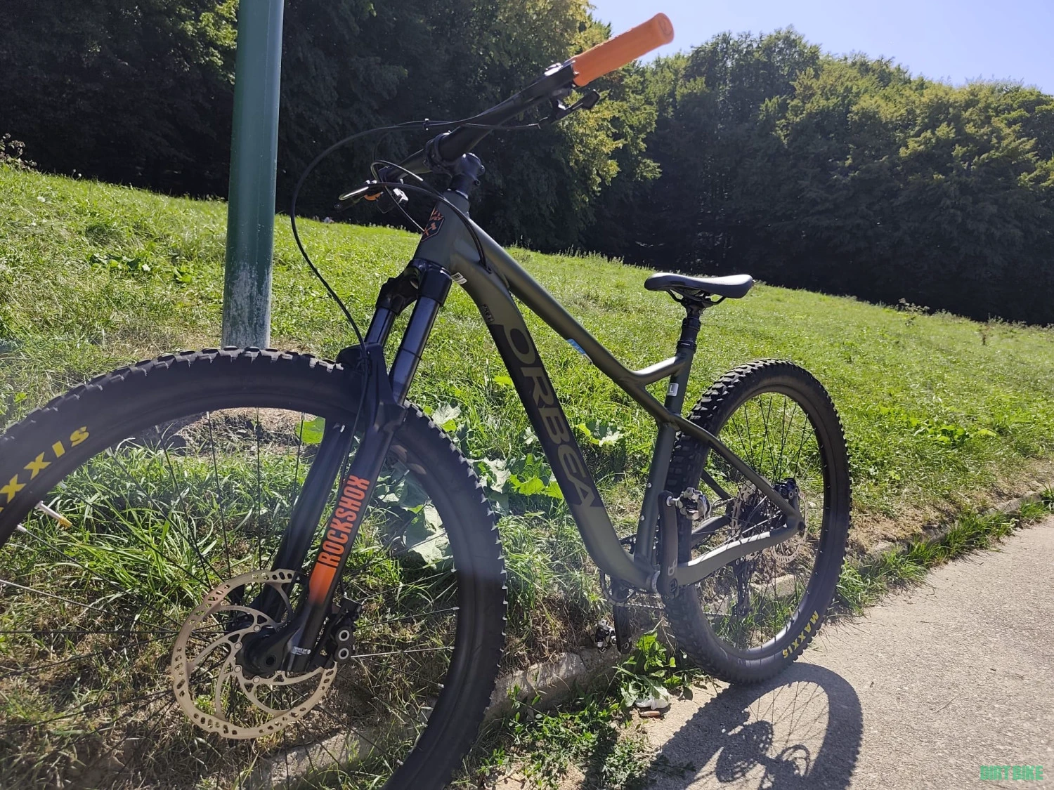 1. Orbea Laufey H30 29” HardTail Enduro 2021 Green/Orange