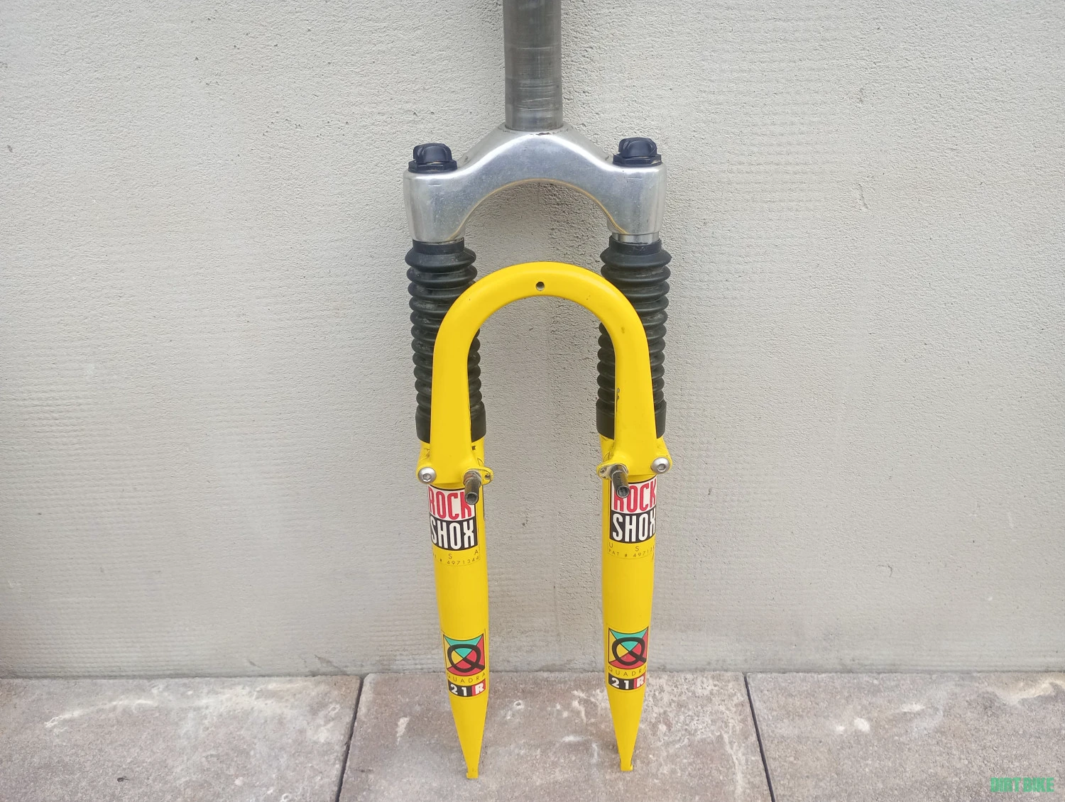 1. Rockshox quadra 21R...... reținut