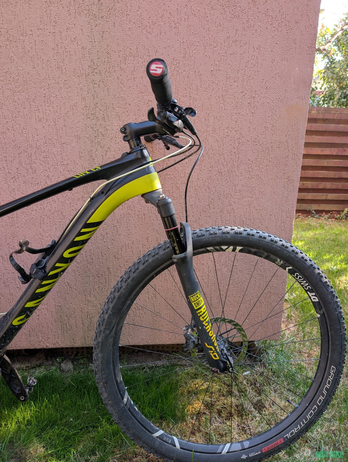 1. Canyon Lux CF 8.0