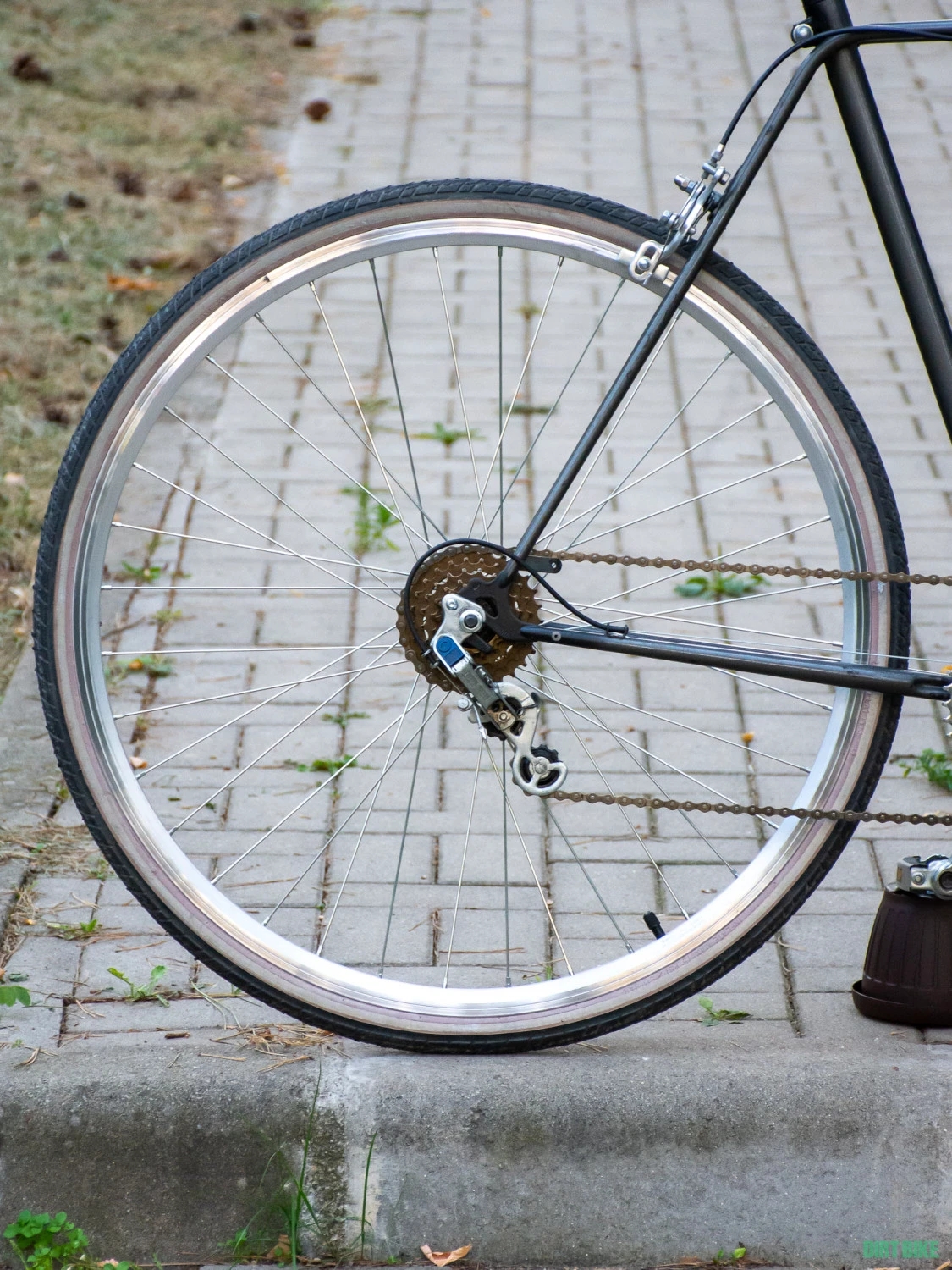 6. Bicicleta vintage - recondiționată complet