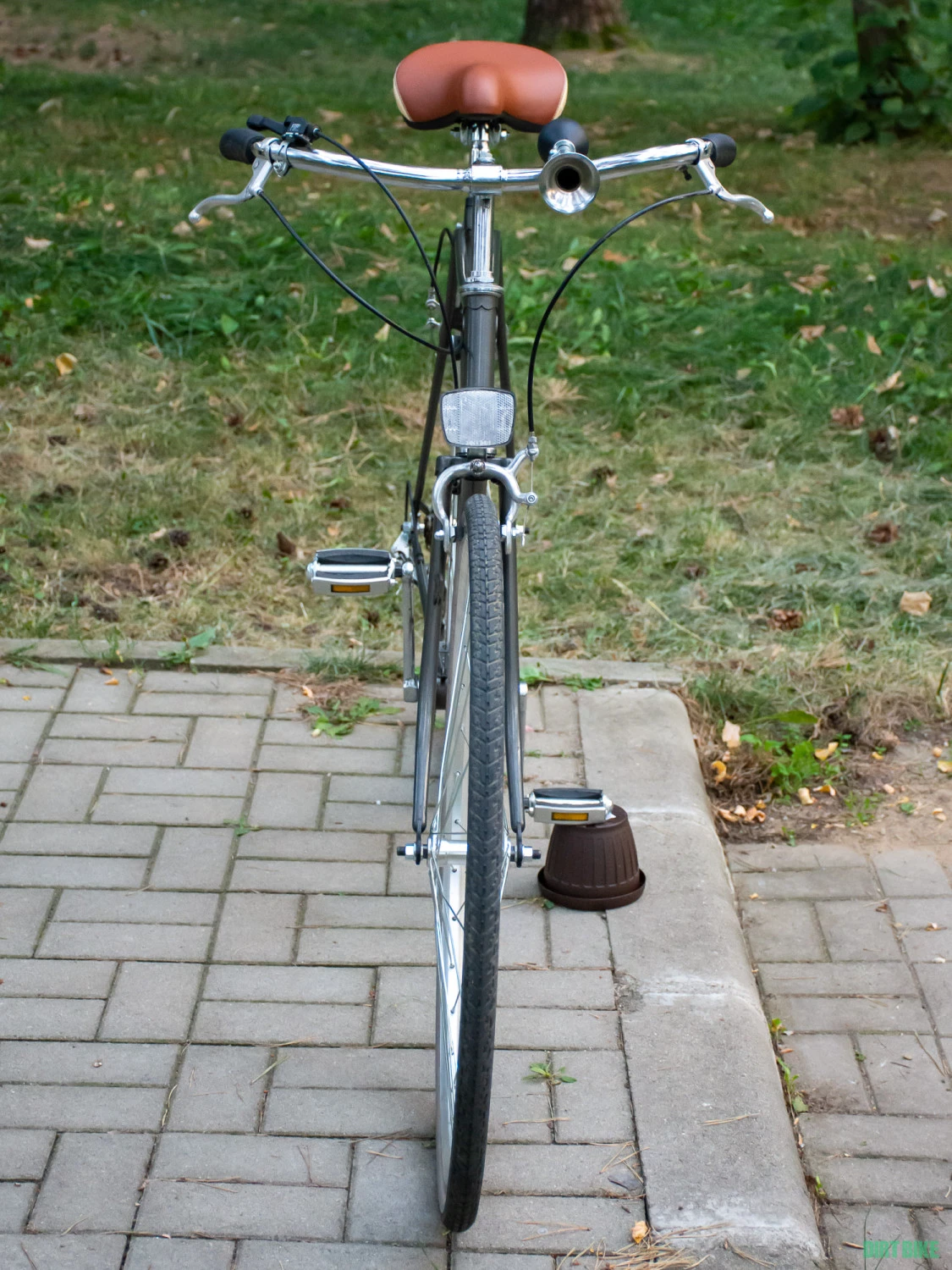7. Bicicleta vintage - recondiționată complet