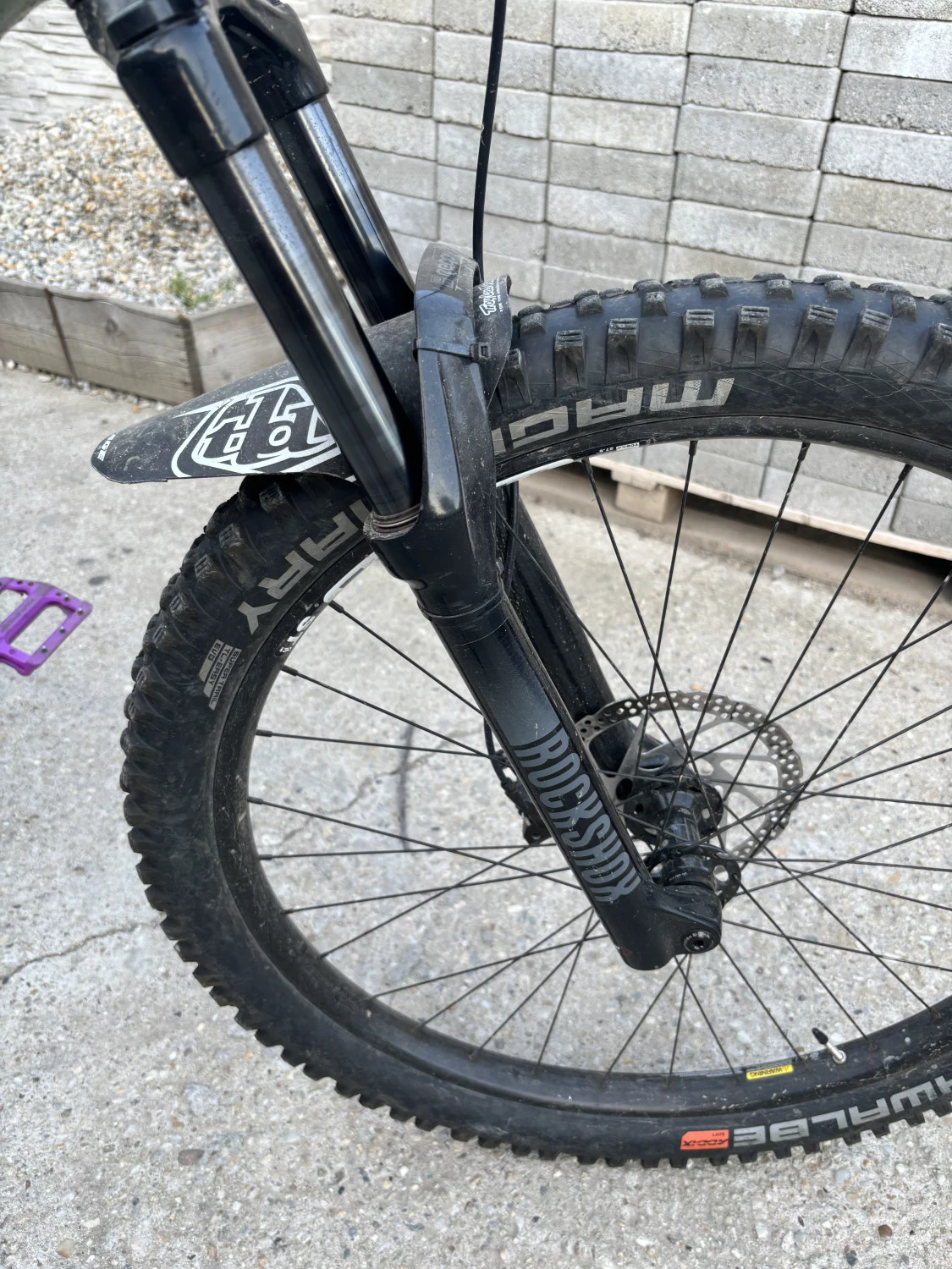 4. Vand nukeproof scout 275