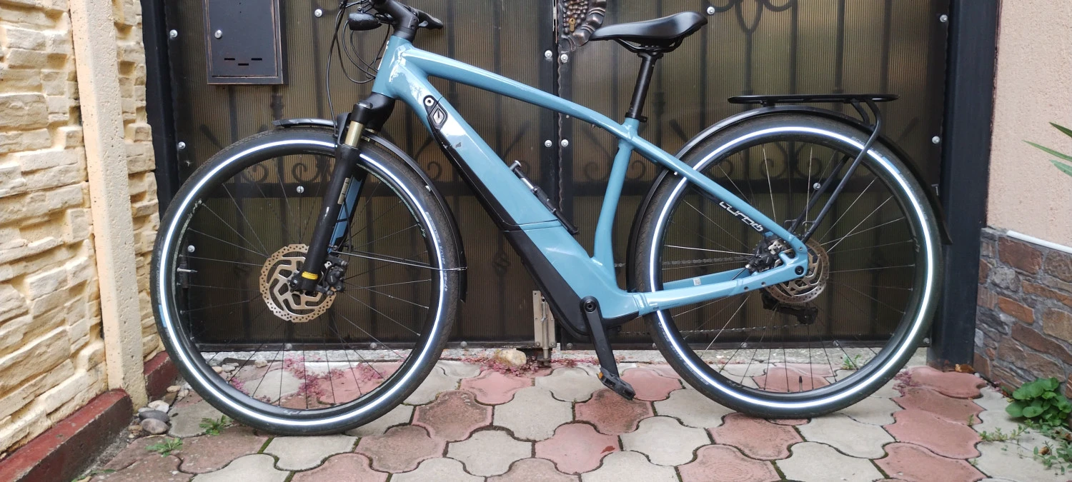 1. Specialized turbo vado 3.0 2021