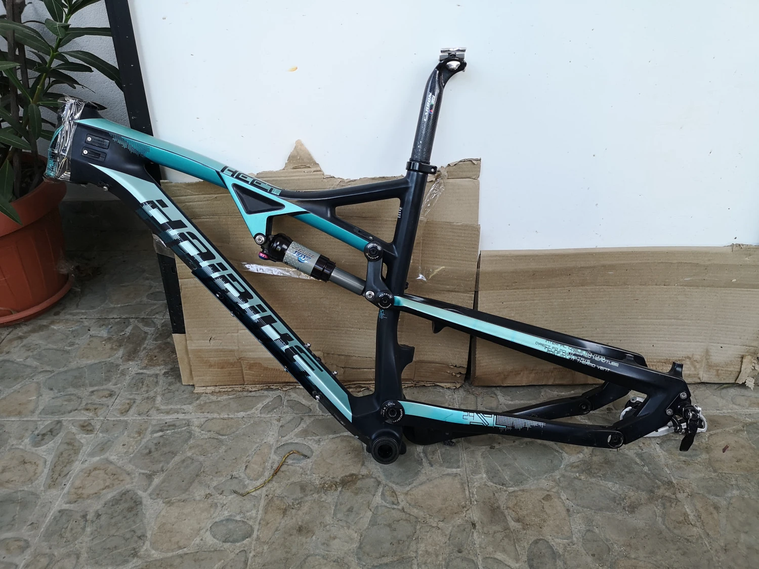 1. Vand cadru carbon Haibike full 150mm
