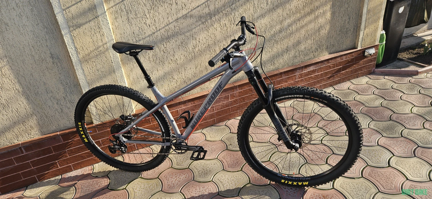 1. Nukeproof Scout 29er