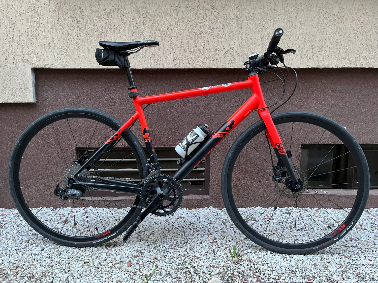 1. COMMENCAL FCB 29 RED 2016 M