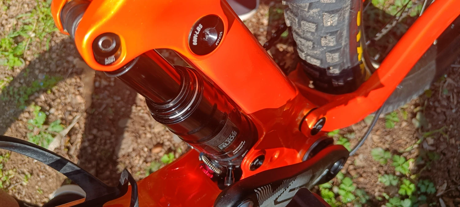 9. Scott Genius 960, 29er, L, 15 kg