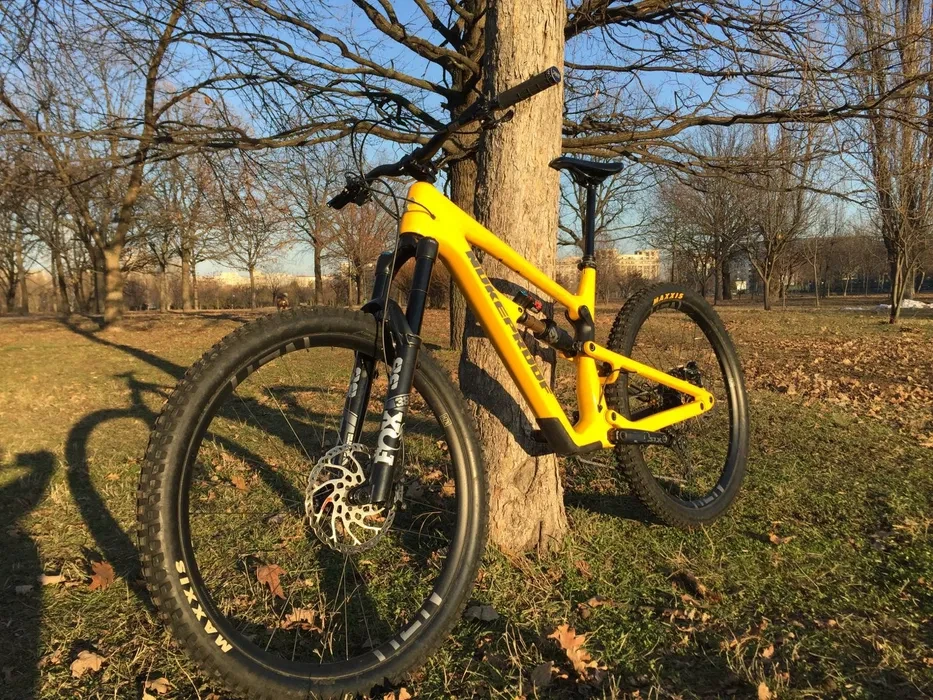 8. Vand bicicleta Nukeproof Mega XL