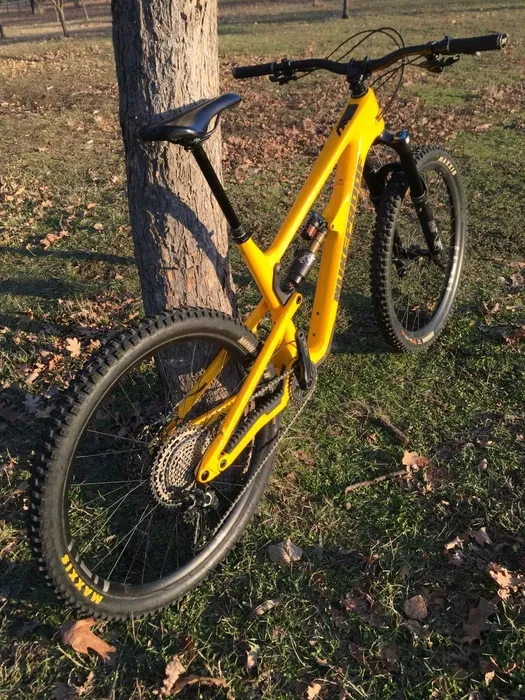 3. Vand bicicleta Nukeproof Mega XL