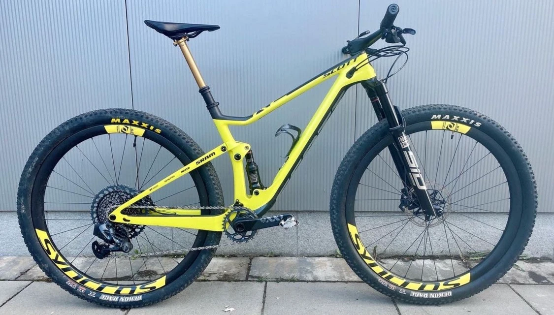 1. Scott Spark RC WC AXS