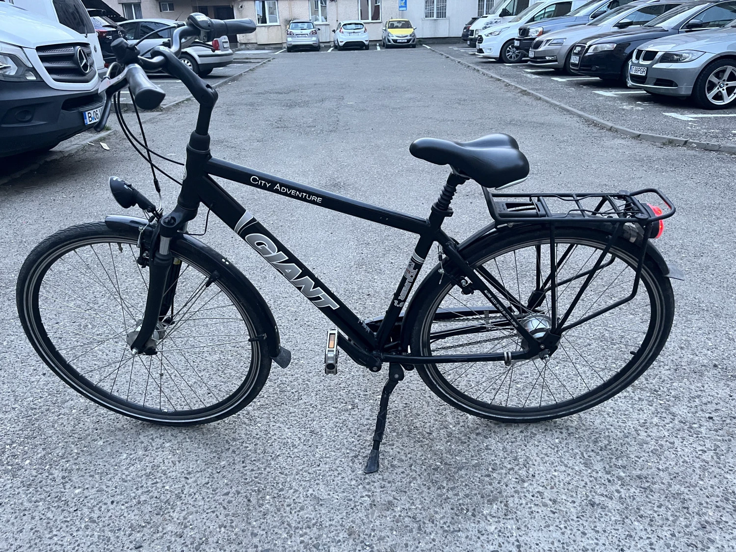 2. Bicicleta Giant City Adventure