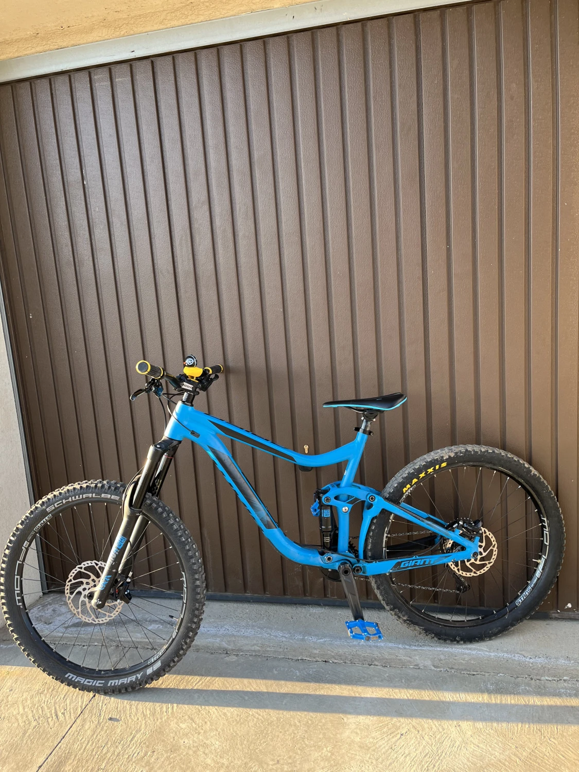 1. Giant reign 2 2018