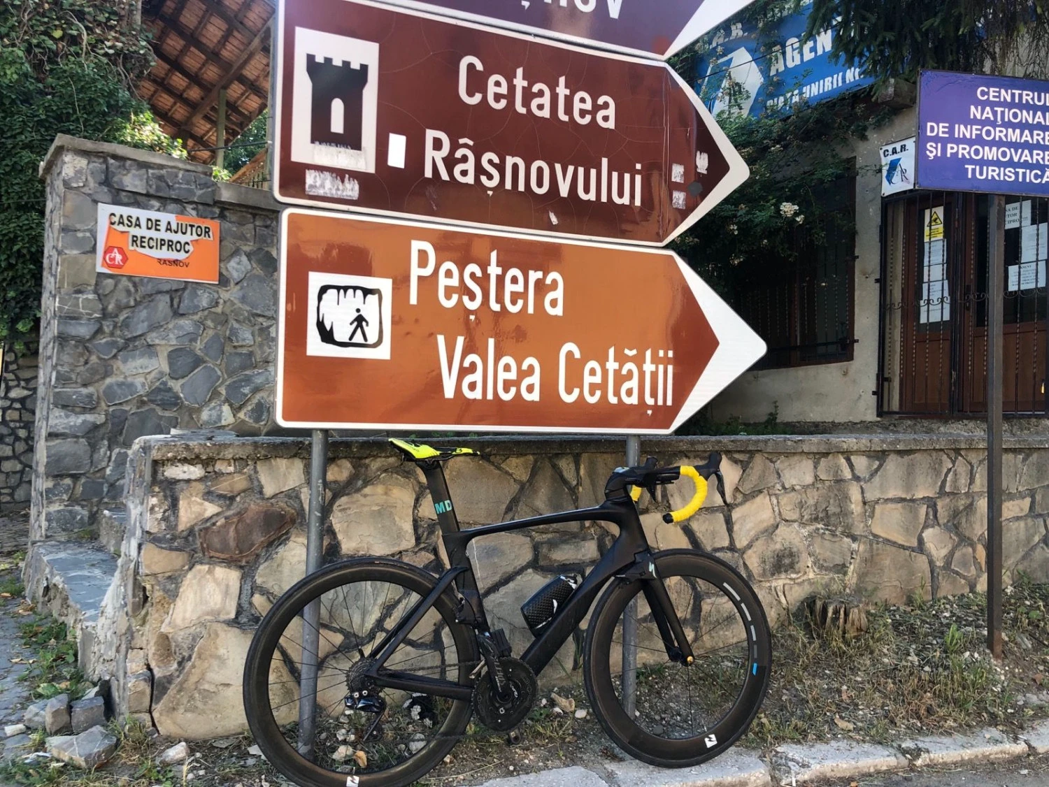 3. Cursiera Specialized Venge Pro Vias Satin Black, Dura-Ace Di2, PM Quarq