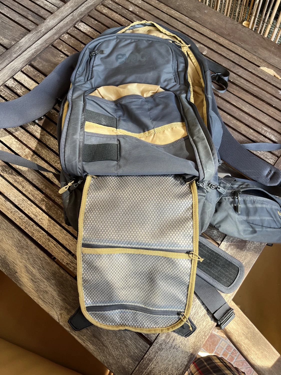 2. Rucsac Evoc Neo 16