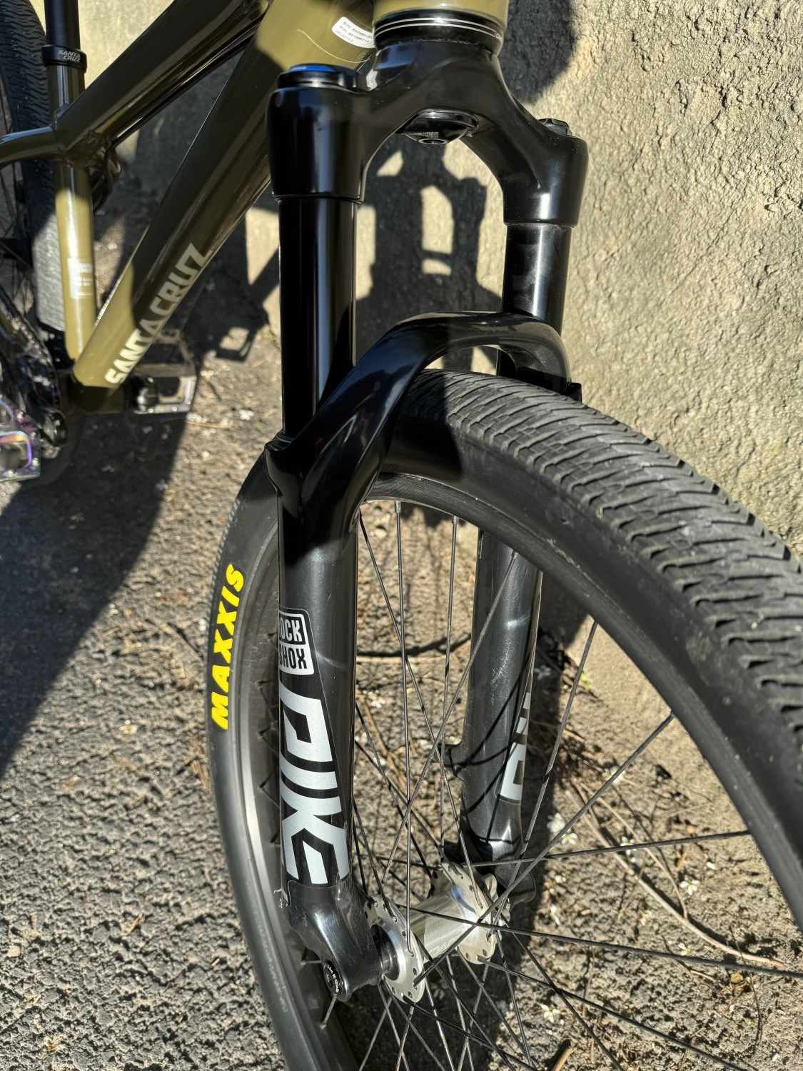 1. Vand Santa Cruz Jackal