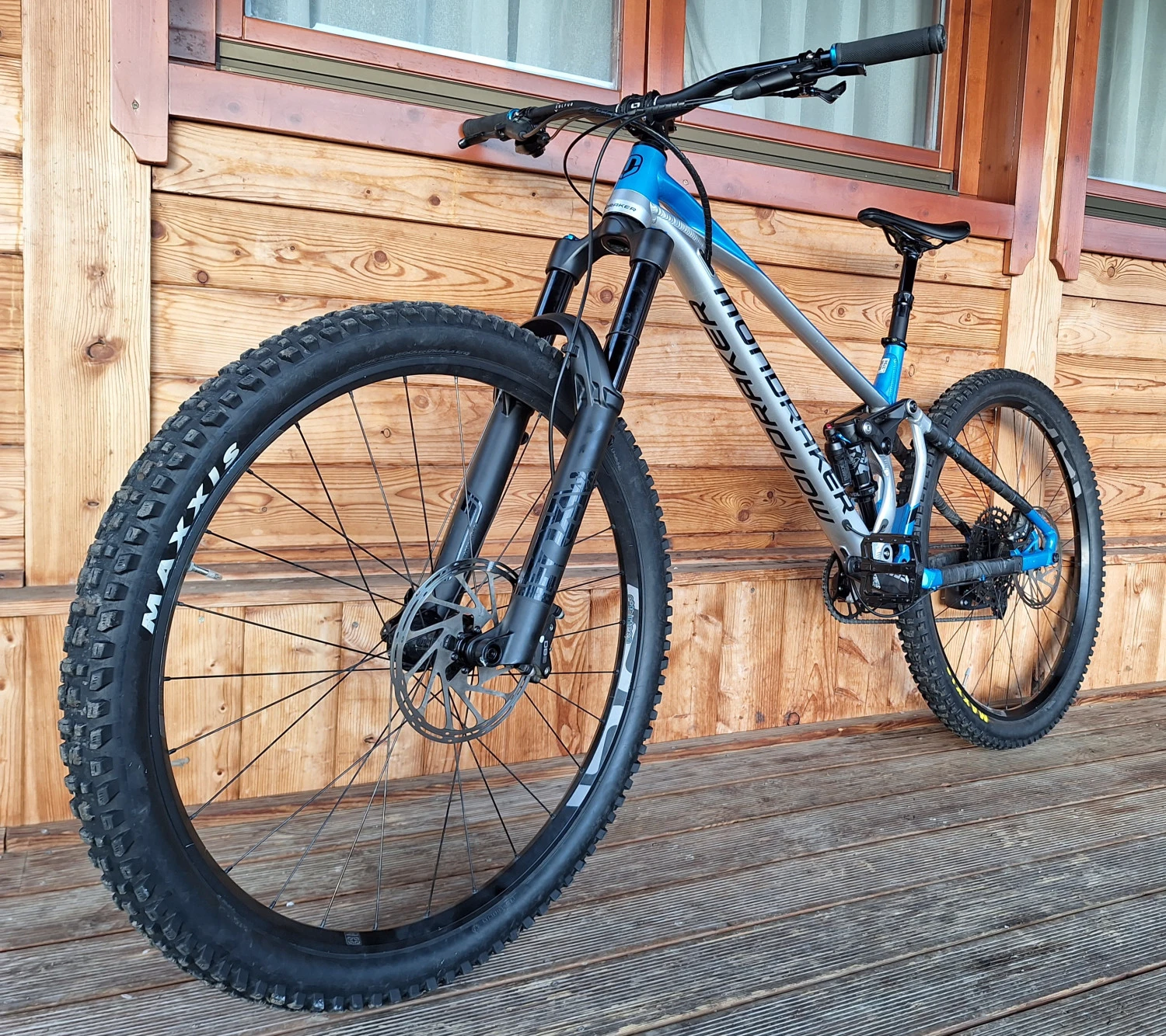 2. Mondraker superfoxy enduro R 2023