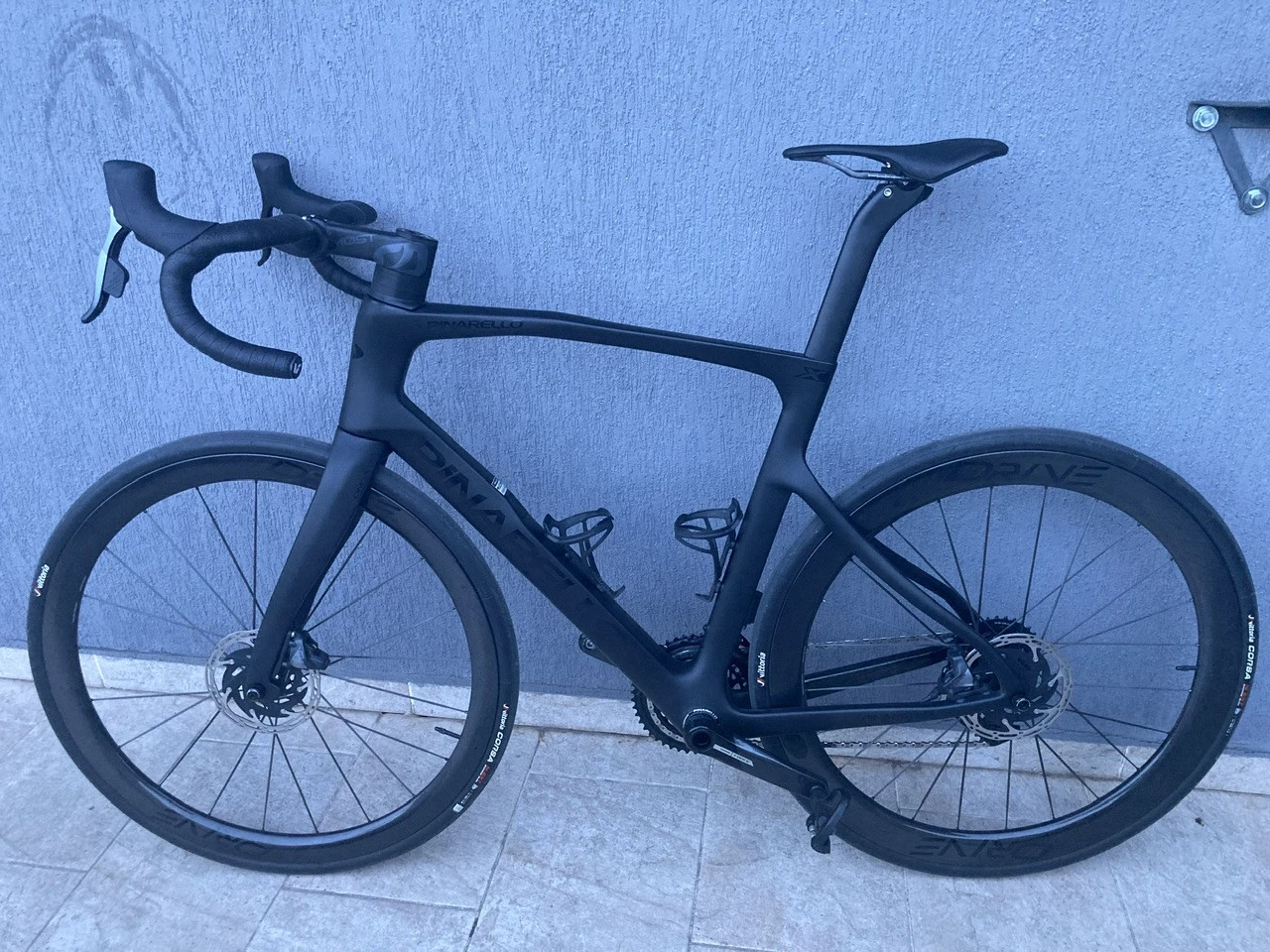 1. Pinarello X, aproape nefolosit