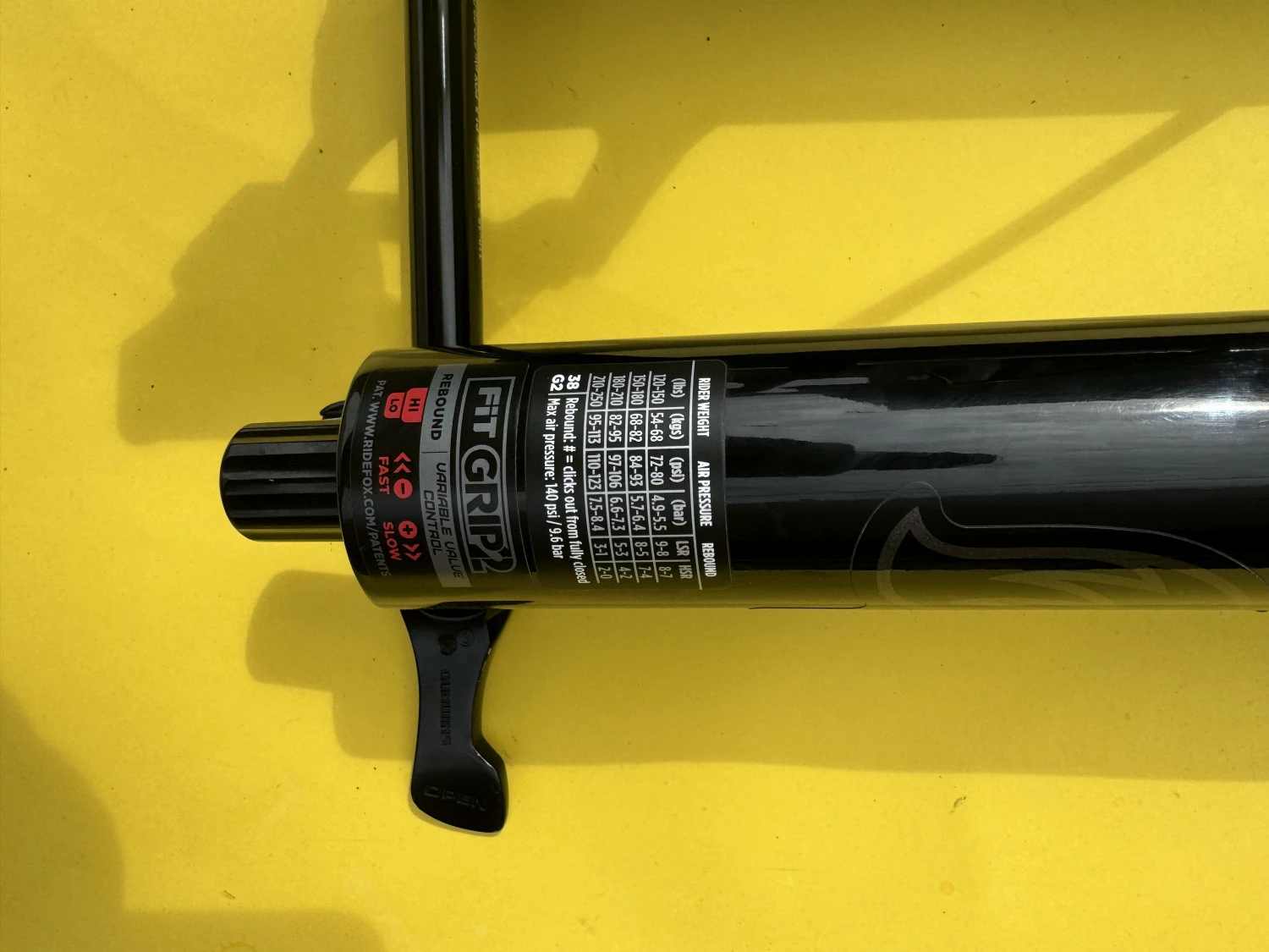 1. Furca Fox 38 Float Grip 2 P.E. 29