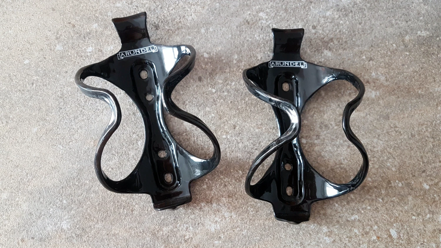 4. Suport, suporturi bidon Carbon bicicleta Arundel Mandible UD Glossy