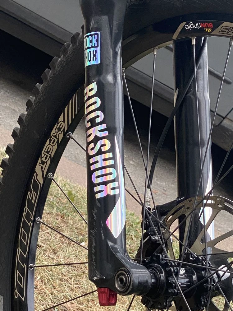 4. Stikere ROCKSHOX RECON furcă