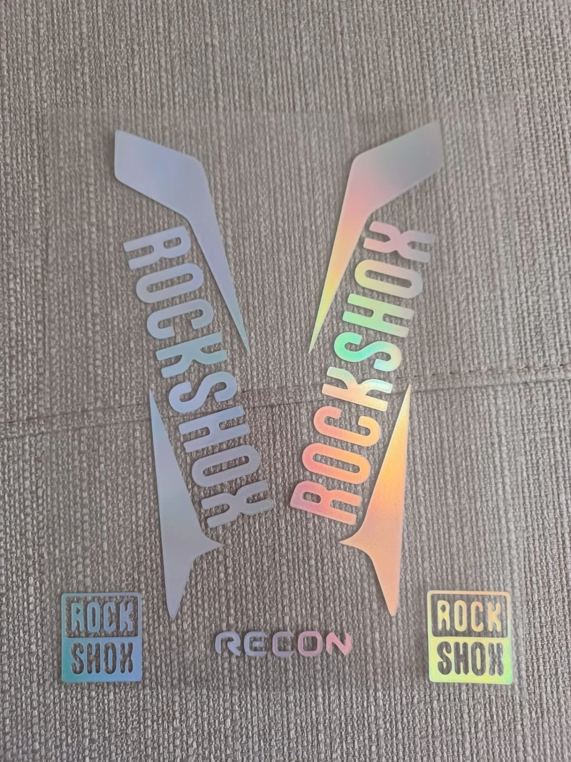 5. Stikere ROCKSHOX RECON furcă