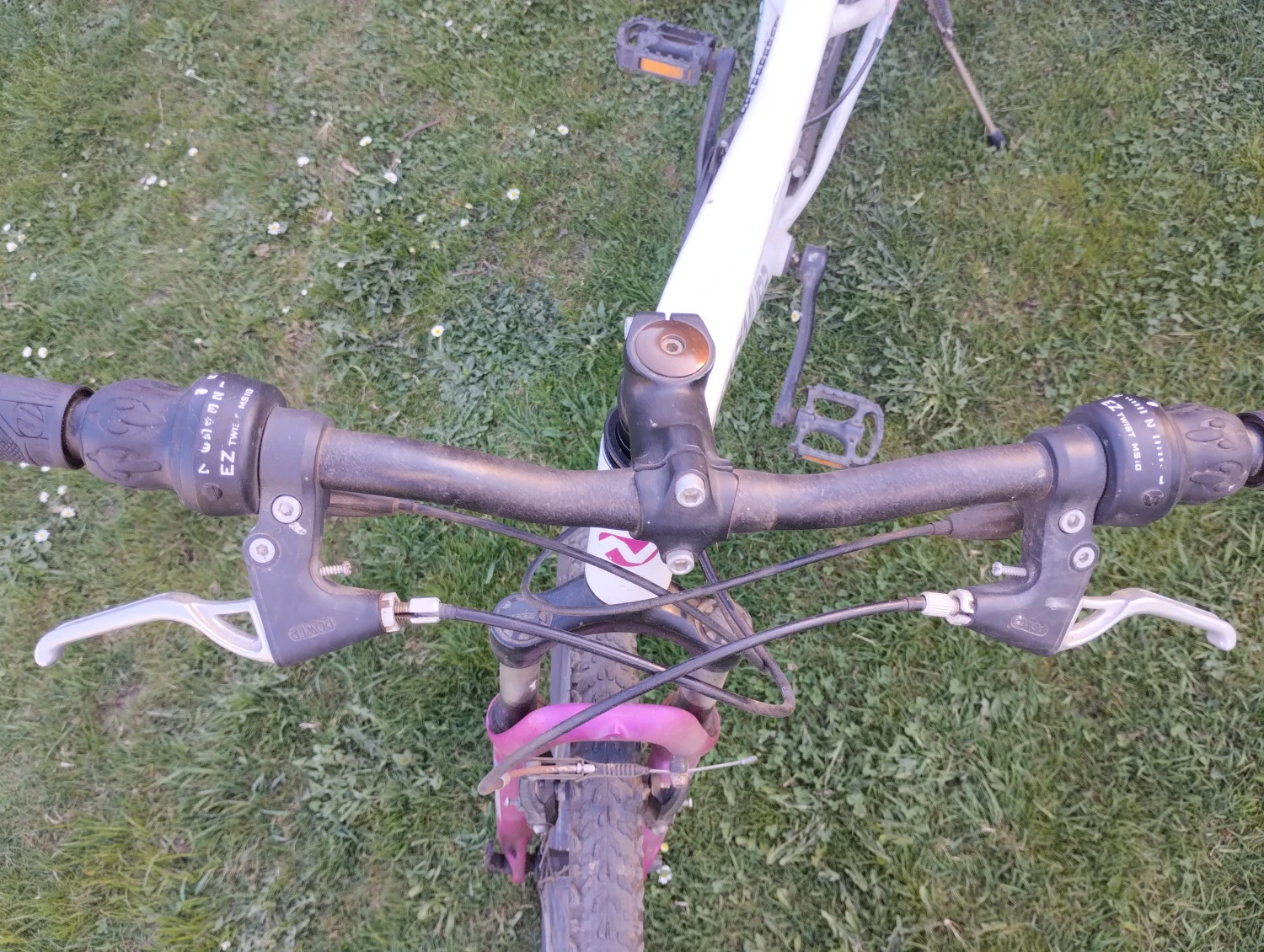 2. Vând bicicleta marca Nakamura