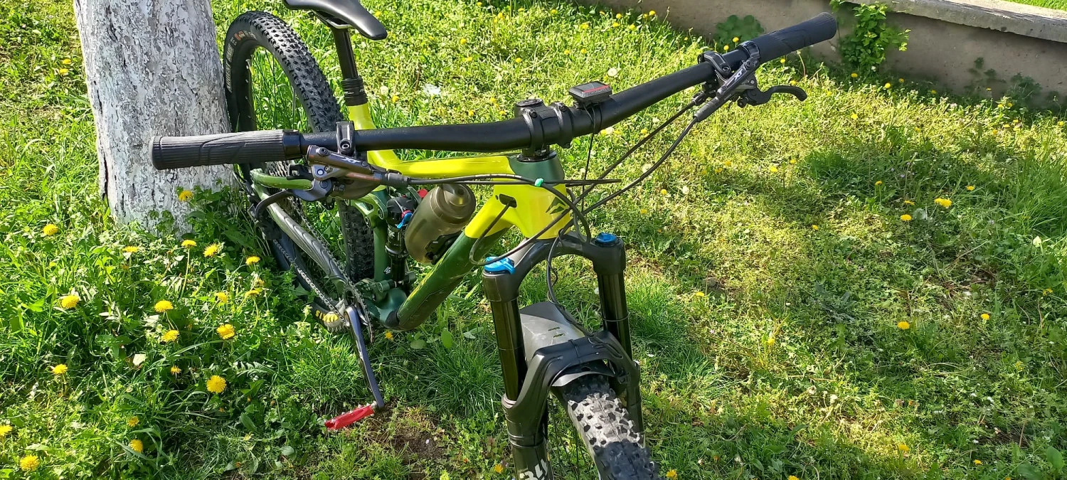 10. Vând bicicleta Merida One-twenty 7000