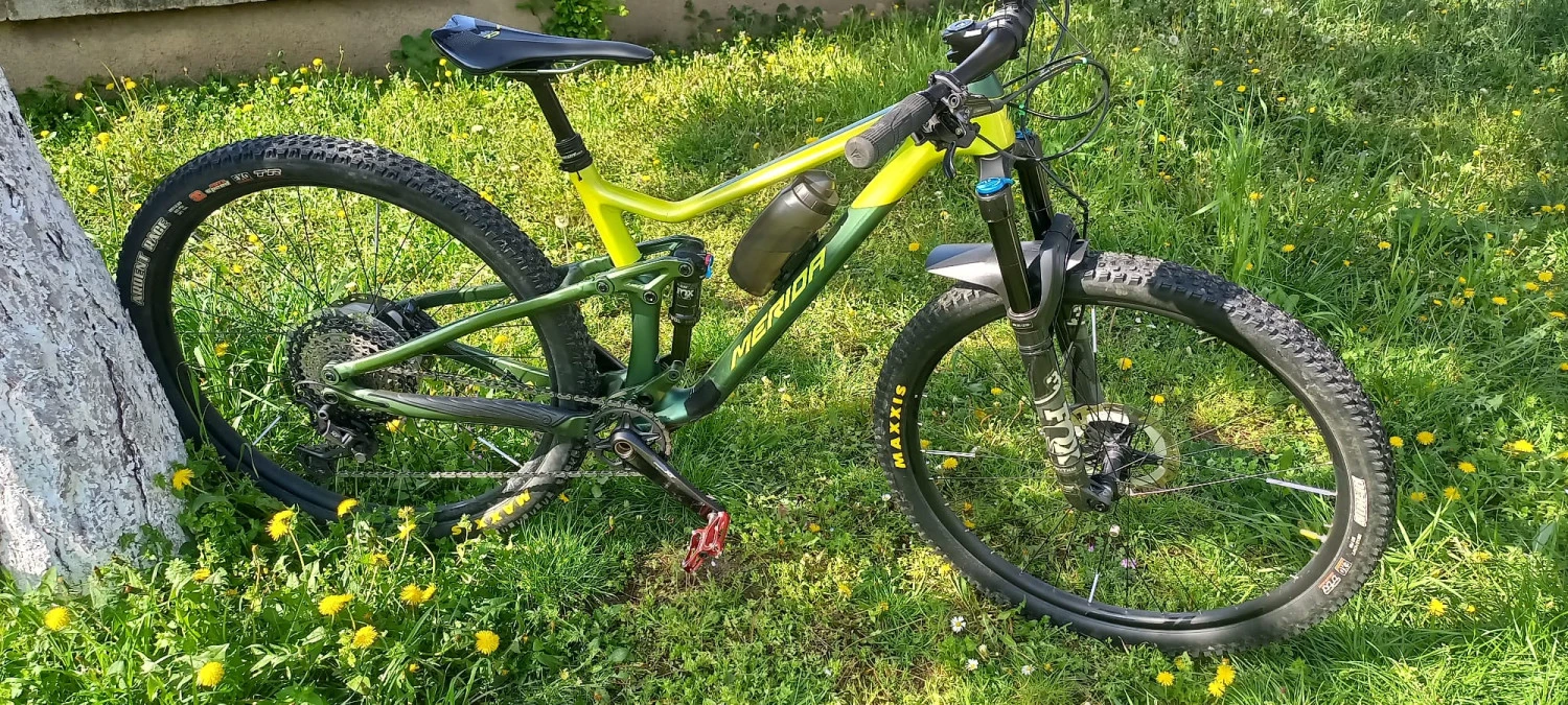 11. Vând bicicleta Merida One-twenty 7000