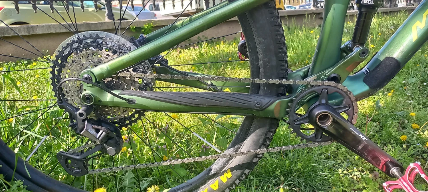 4. Vând bicicleta Merida One-twenty 7000