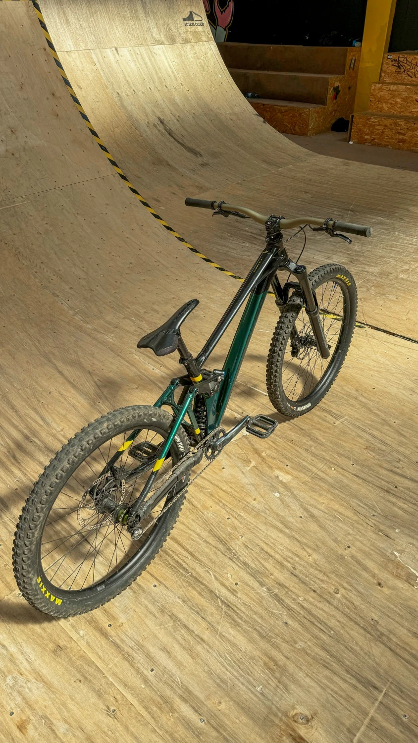 3. Mondraker Summum MX 2022 L