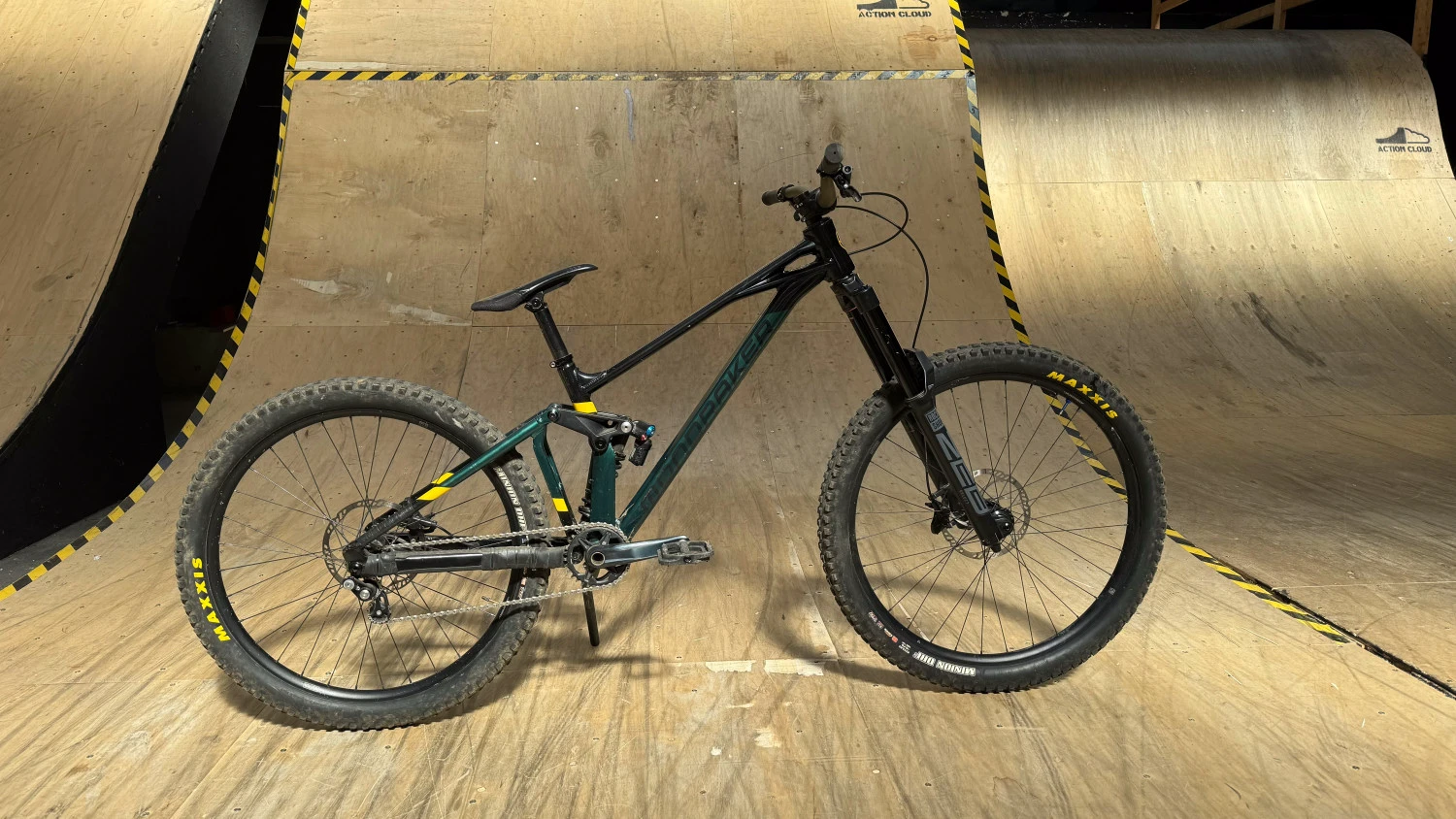 2. Mondraker Summum MX 2022 L