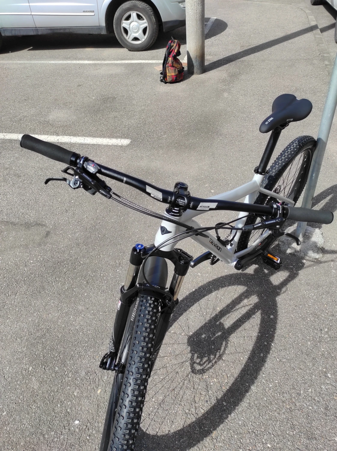 3. Bicicleta devron vulcan