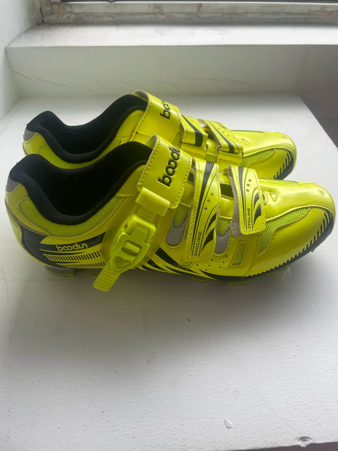 1. Pantofi mtb Boodun marimea 44.