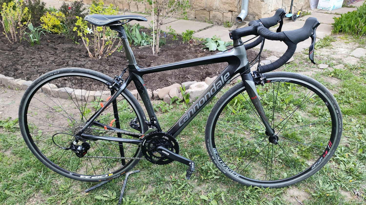 1. Cursiera Cannondale Synapse Hi-Mod 3