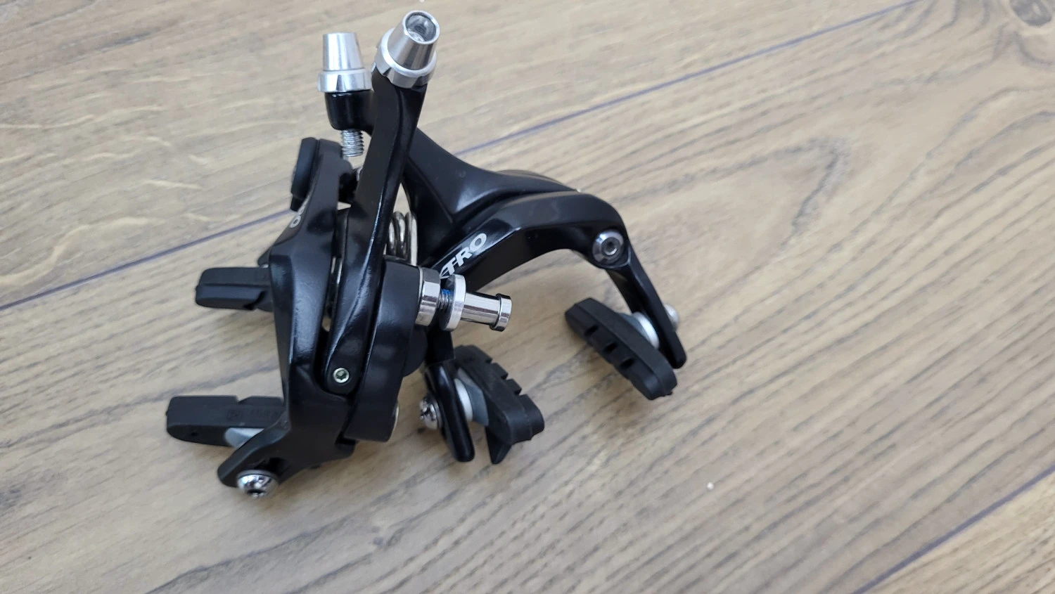1. Set Frane Rim Brake Tektro