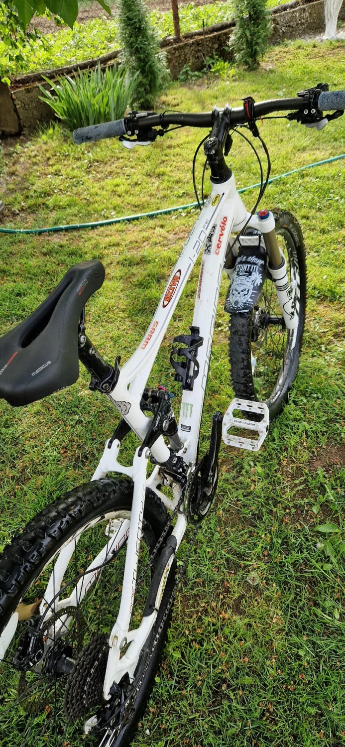 5. Bicicleta merida one twenty xt 2012