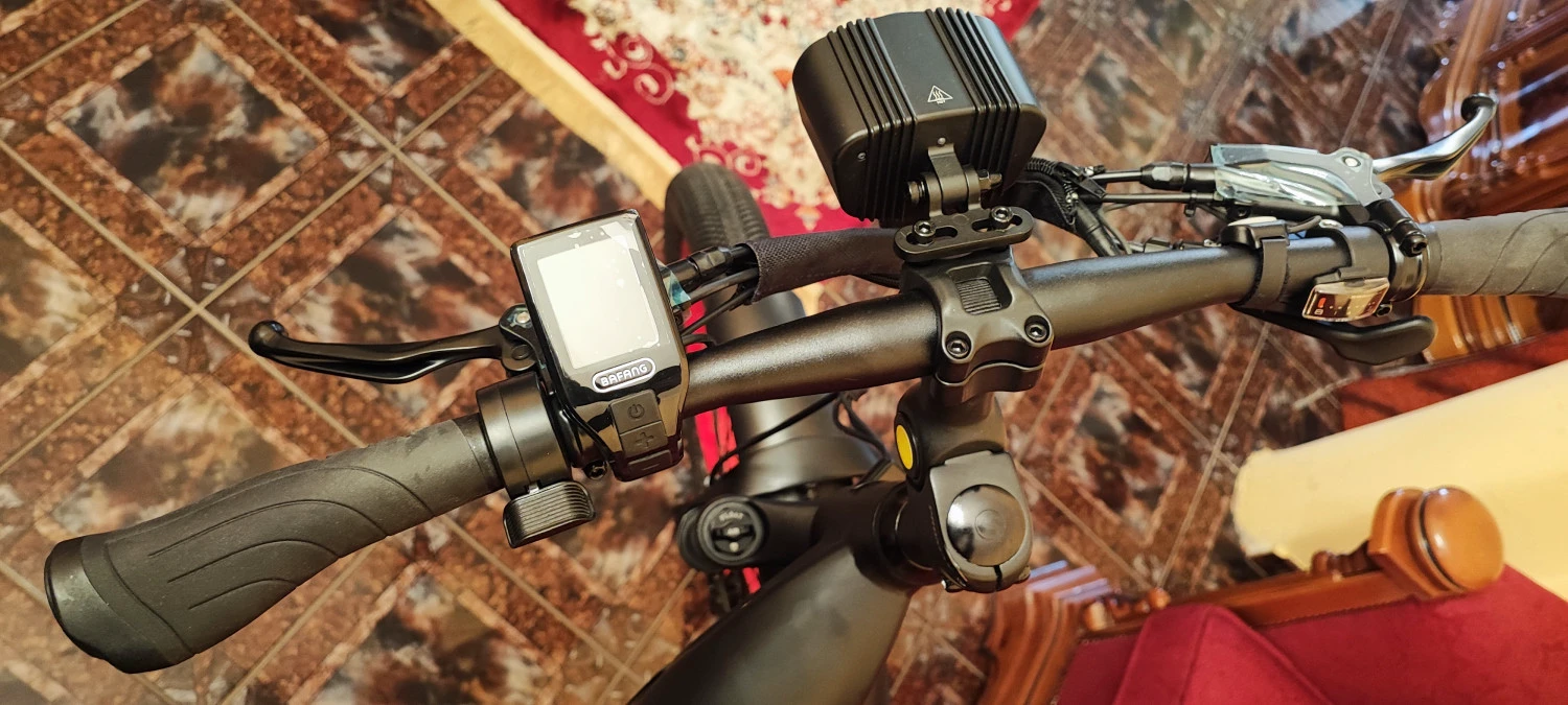 5. Bicicleta Miloo cu suspensie fata noua