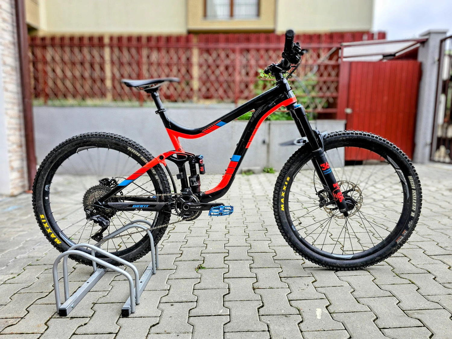 1. Giant Reign 1.5 LTD marime L