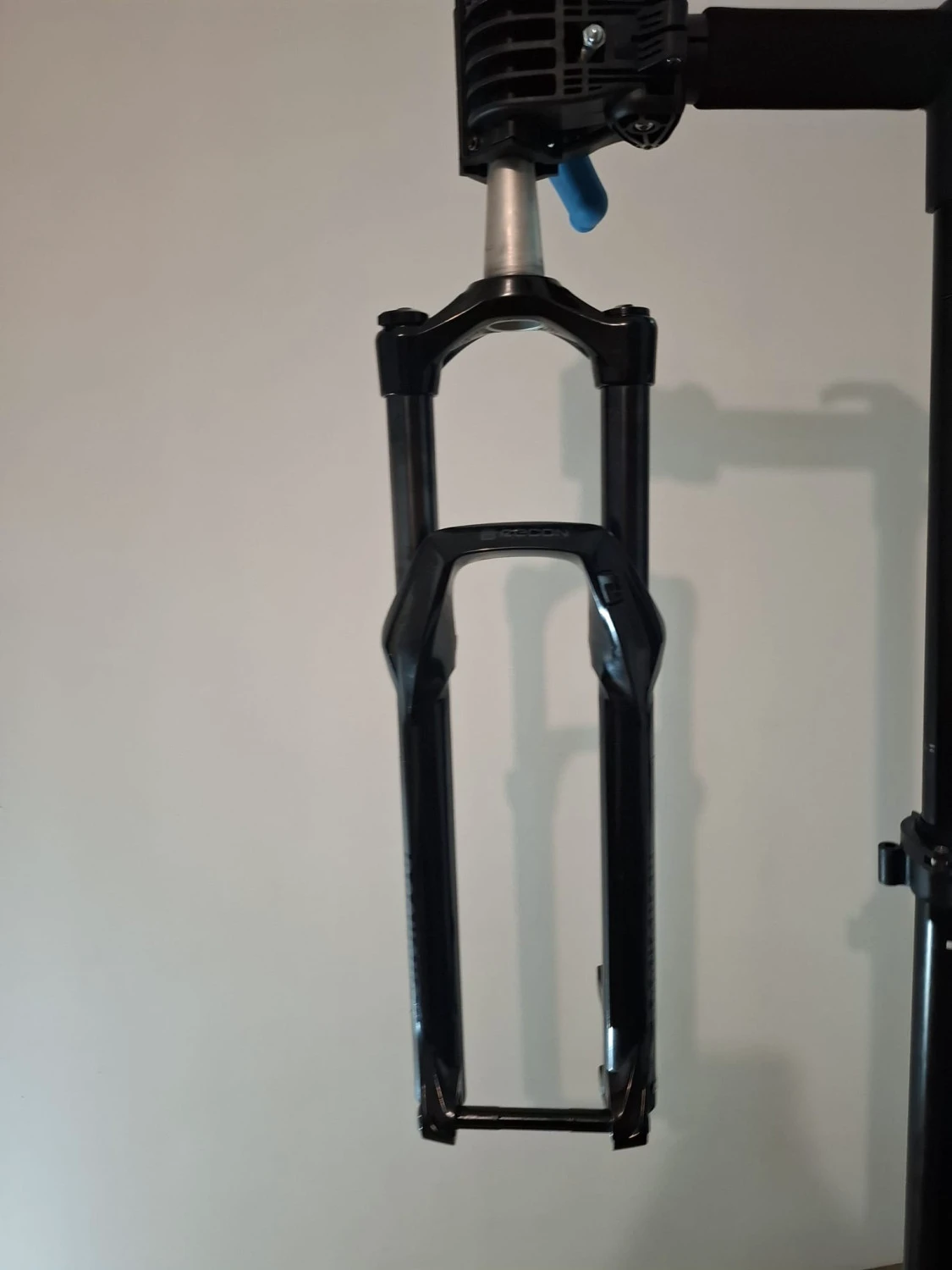 1. Rockshox recon silver rl 29 ich 15x110 boost
