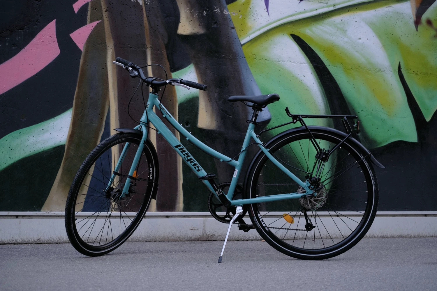 1. Vand Bicicleta Pegas Hoinar aluminiu 28 inch